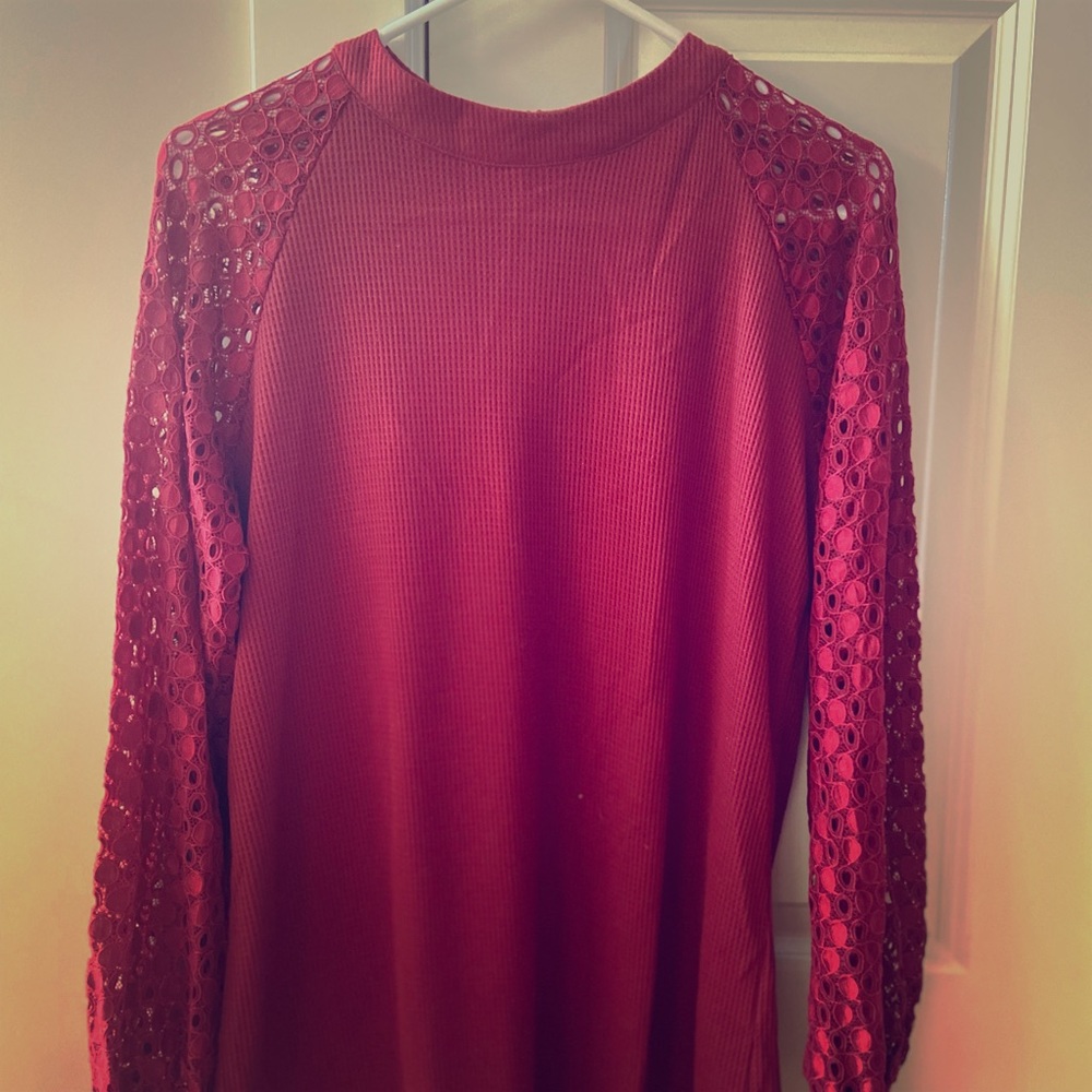 Women’s Long Sleeve Red Lace Blouse/T-shirt